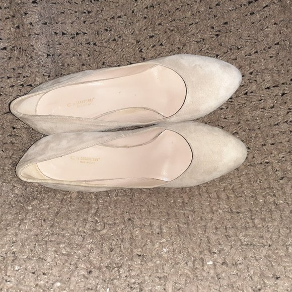 LA CANADIENNE-Nude/Beige Suede Almond Toe Stiletto Pumps-Sz 41/10-Excellent - Picture 6 of 7